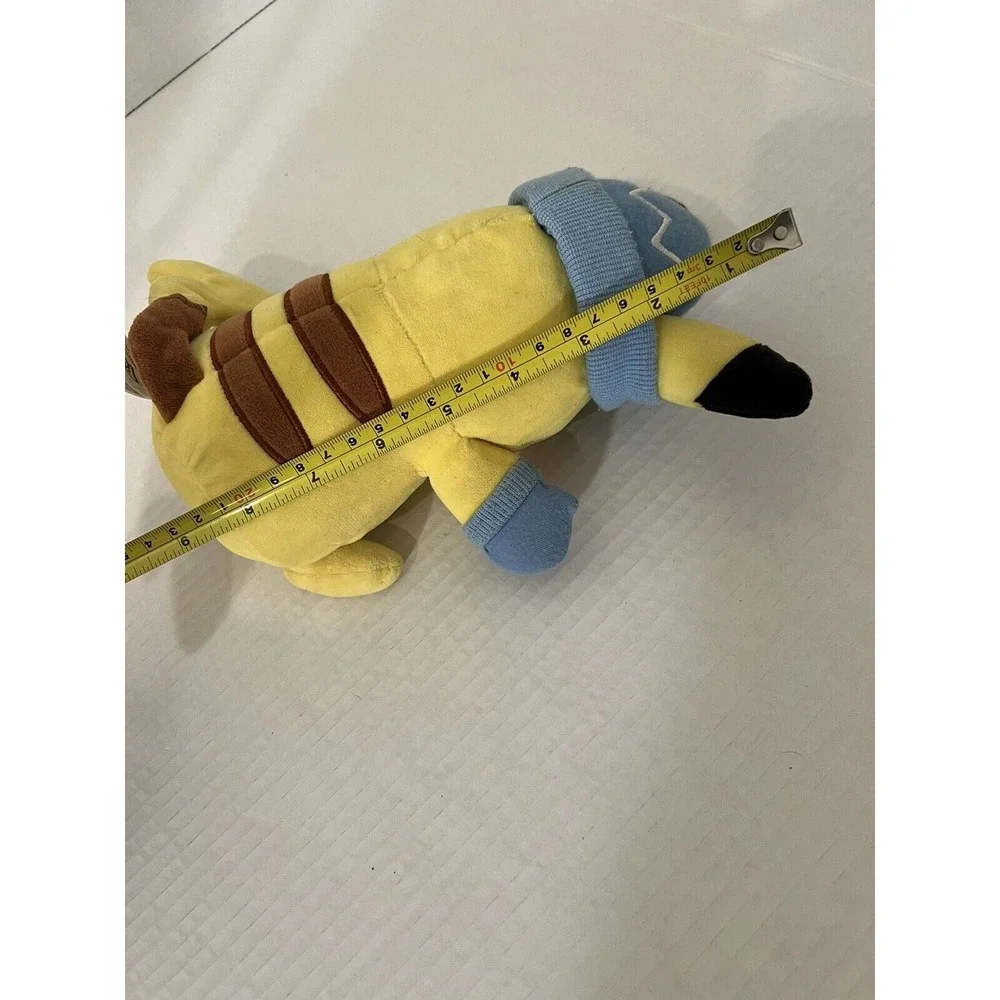 Pokemon Pikachu With Hat And Mittens By GAME FREAK Christmas‎ 2022 Approx. 8.5